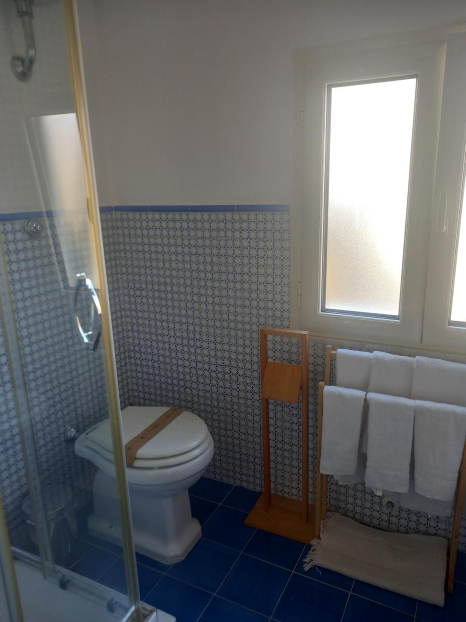 99 Scalini Bed & Breakfast Наполи Екстериор снимка